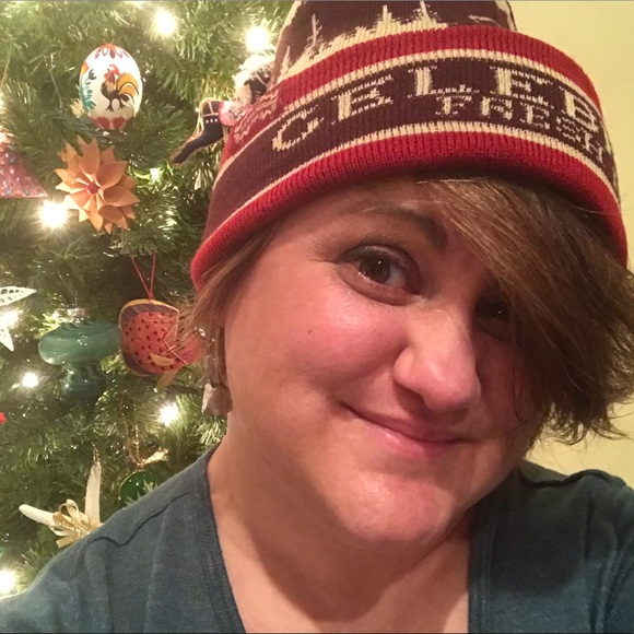 Meet your Posher, Sarah - Picture 2 of 3